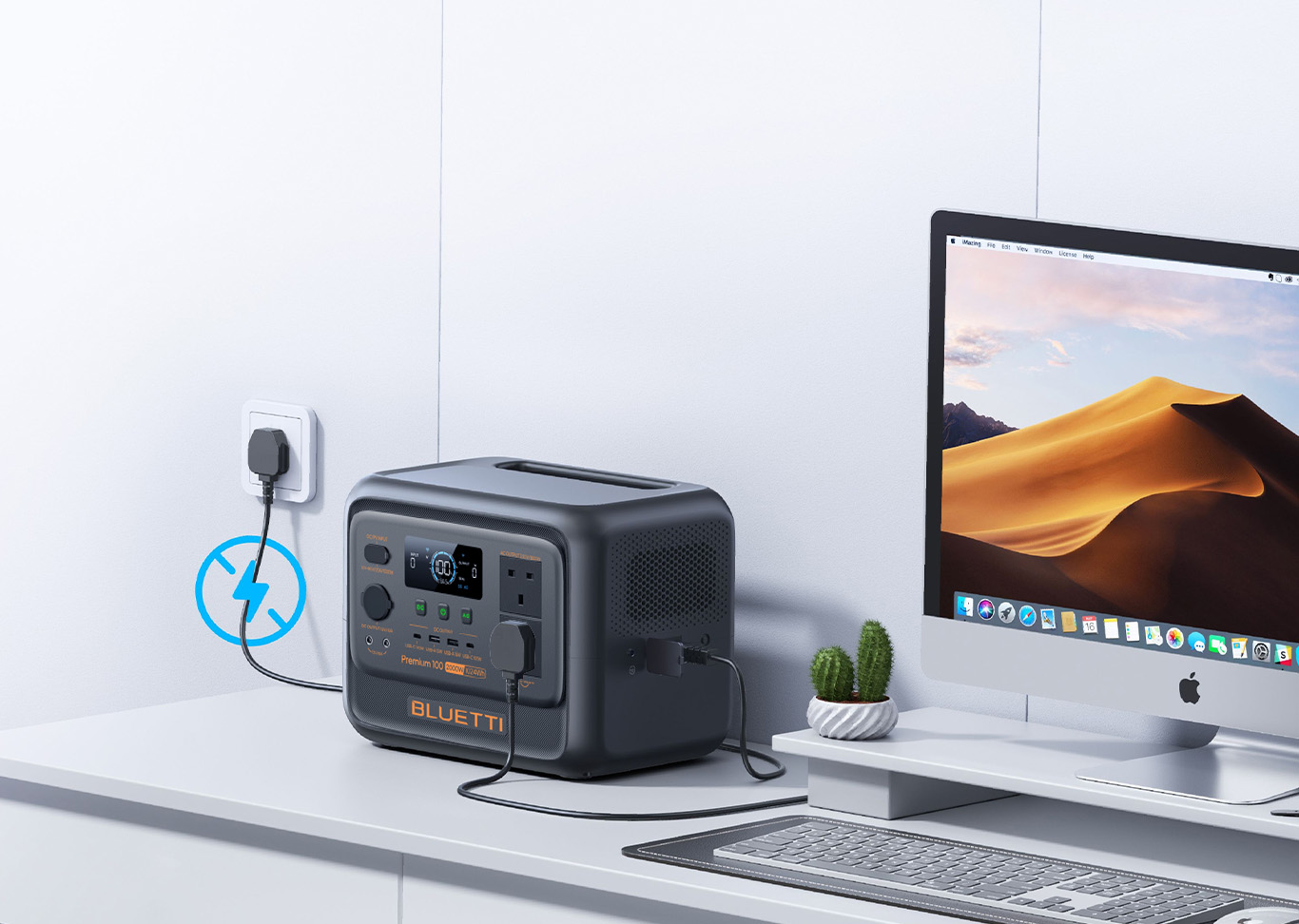Bluetti powerstation powering a pc
