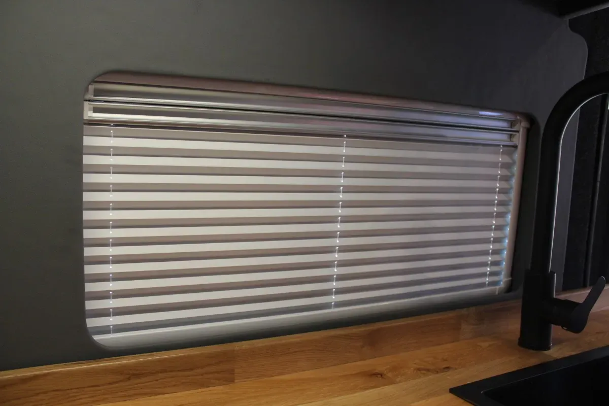 Nomadic Ark ACG4 Range Glass Acrylic 4% Light Transmission Window - Image 64