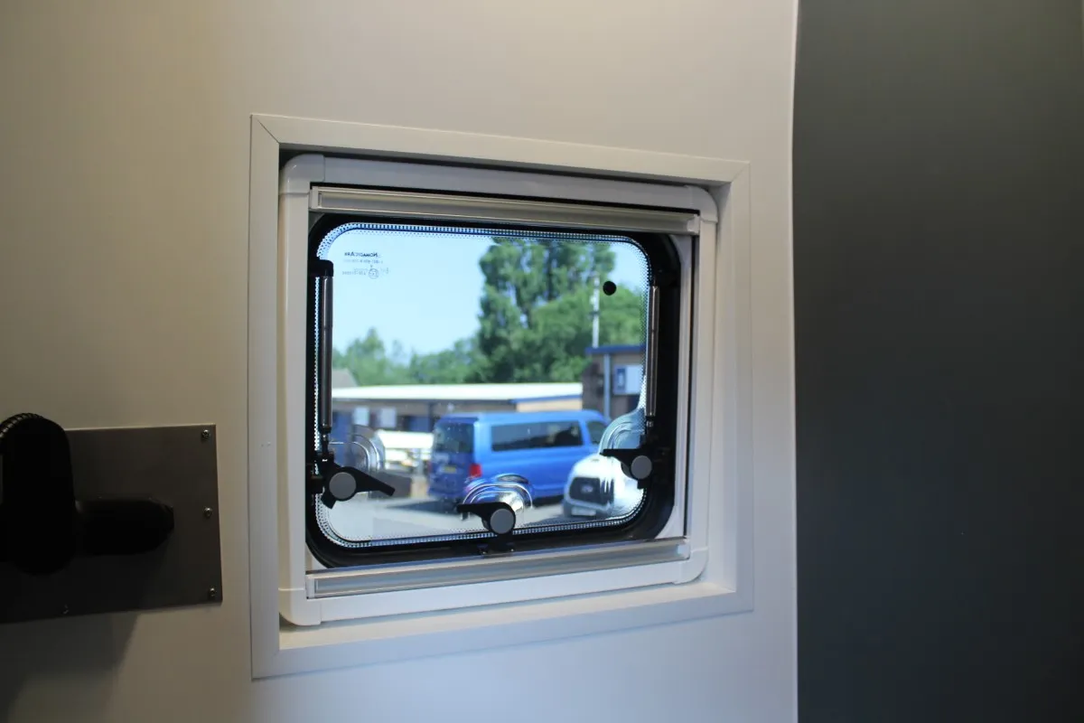 Nomadic Ark ACG4 Range Glass Acrylic 4% Light Transmission Window - Image 59